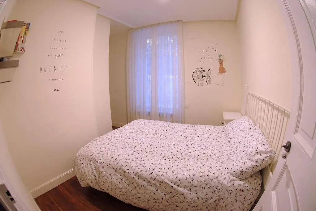 Apartamento En Casa Con Jardin + Garaje. E-Bi-201 Apartment Bilbao Spain