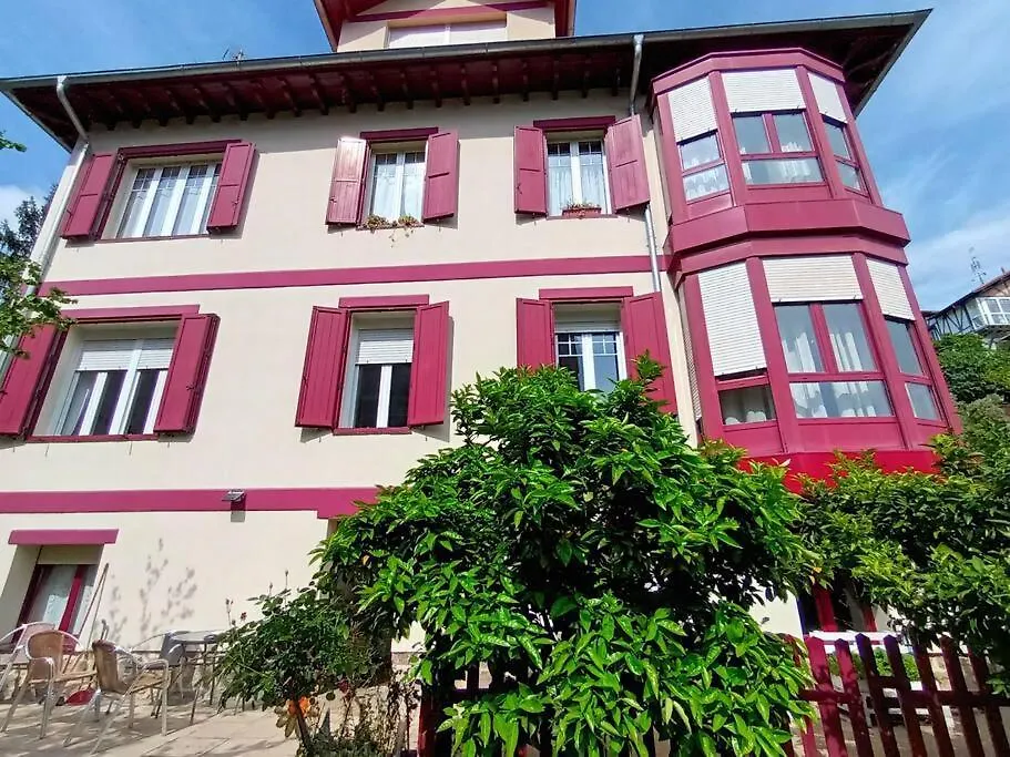 Apartamento En Casa Con Jardin + Garaje. E-Bi-201 Apartment Bilbao
